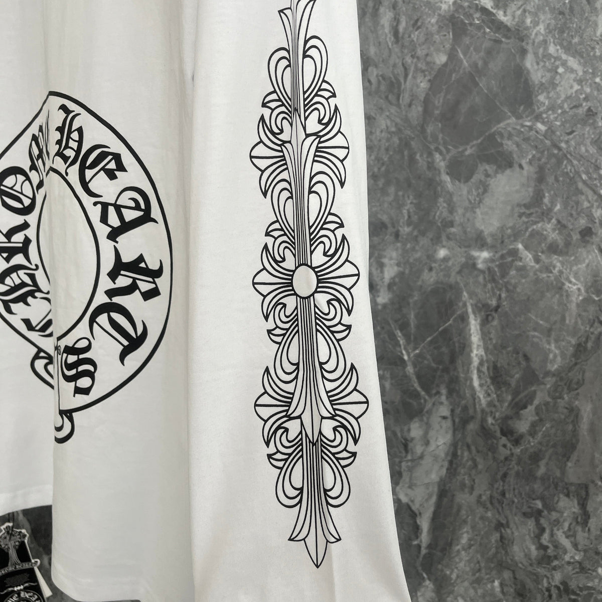 Chrome Hearts Men's Long-Sleeve T-shirt Sweatshirt K9019