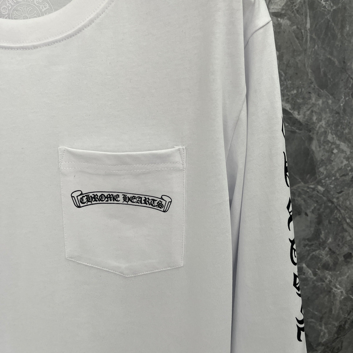 Chrome Hearts Men's Long-Sleeve T-shirt Sweatshirt K8021